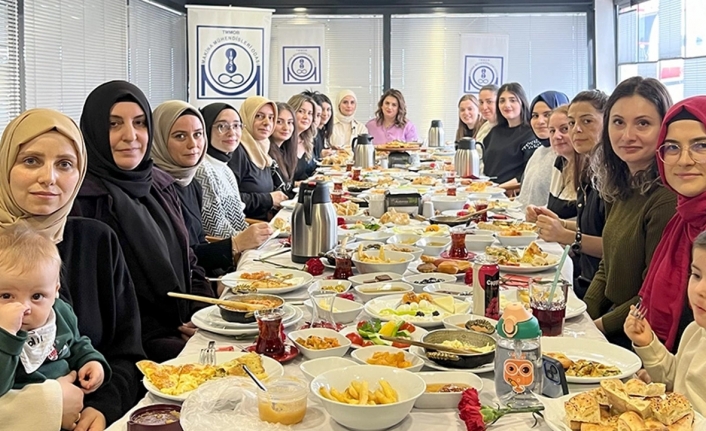 MAKİNA MÜHENDİSLERİ ODASI TRABZON ŞUBESİNDEN DÜNYA KADINLAR GÜNÜNDE ANLAMLI PROGRAM
