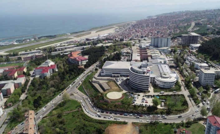 TRABZON'DA FARABİ HASTANESİ'NDEKİ ARAÇ PARK SORUNU İÇİN AÇIKLAMA