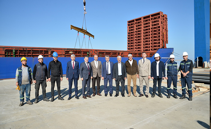 ÇAMBURNU TERSANESİ YENİDEN CANLANIYOR İLK BÜYÜK GEMİ SİPARİŞİ ALINDI