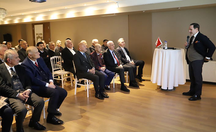PROF. DR. EMRE ALKİN, FINDIK İHRACATÇILARINA  2025’E HAZIR OLMAYI ANLATTI