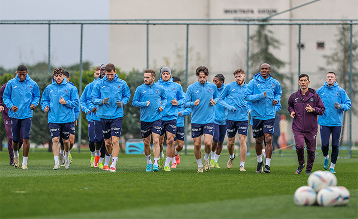TRABZONSPOR 4 EKSİKLE GALATASARAY MAÇINA HAZIRLANIYOR