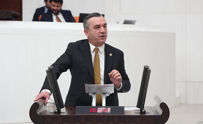 YAVUZ AYDIN'DAN GÖÇ POLİTİKALARINA SERT ELEŞTİRİ: “TÜRKİYE SESSİZ BİR İŞGALLE KARŞI KARŞIYA’"