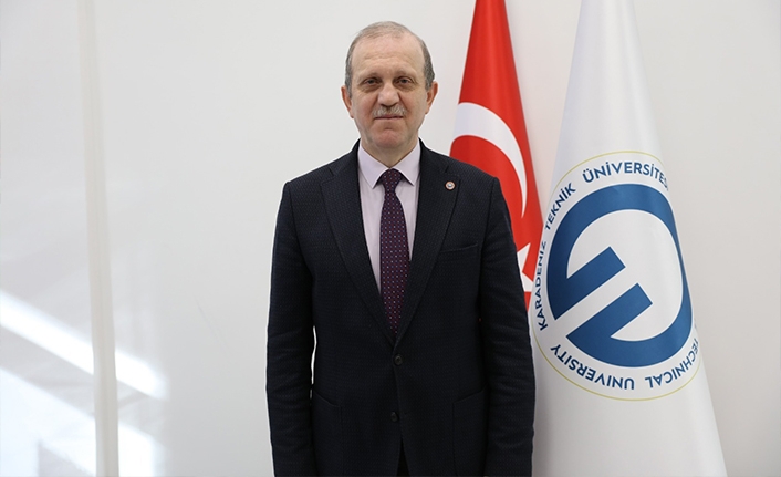 REKTÖR  PROF.DR.HAMDULLAH ÇUVALCI BAYRAM MESAJINDA AİLE YILINA VURGU YAPTI
