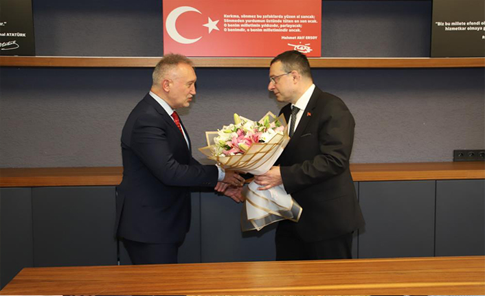 GÖREV DEVİR TESLİMİ YAPILDI