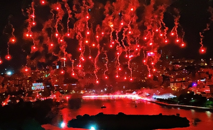 Trabzonspor taraftarlarından anlamlı kuruluş yıldönümü kutlaması