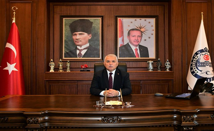 VALİ AZİZ YILDIRIM'IN 30 AĞUSTOS MESAJI