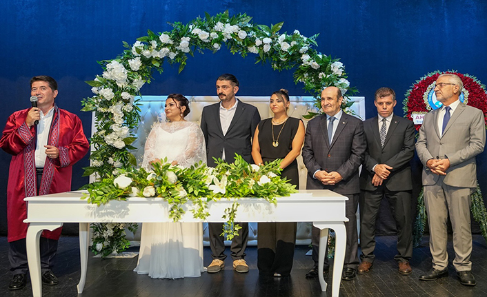 BAŞKAN KAYA, NİKAH MEMURU FATMA ÖZDEMİR’İN NİKAHINI KIYDI