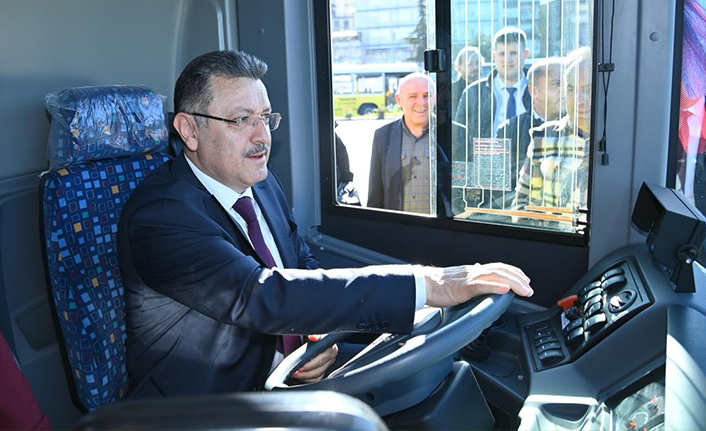 BÜYÜKŞEHİR BELEDİYESİ’NDEN ULAŞIMDA BÜYÜK DÖNÜŞÜM