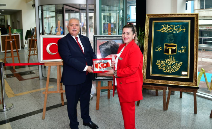 “100+2 ŞEHİRLERARASI RESİM SERGİSİ” BEĞENİ TOPLADI