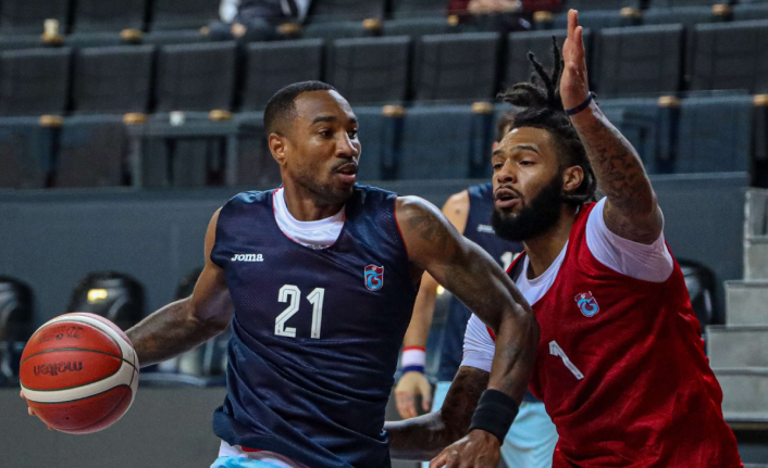 ANADOLU EFES MAÇI HAZIRLIKLARI SÜRÜYOR
