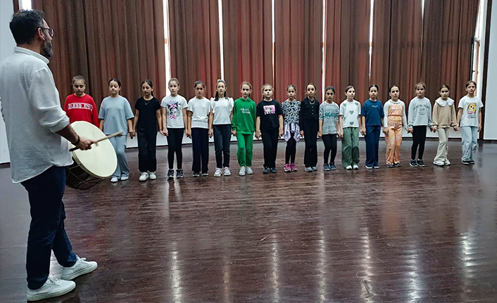 HALK OYUNLARI EĞİTİMİ BAŞLADI