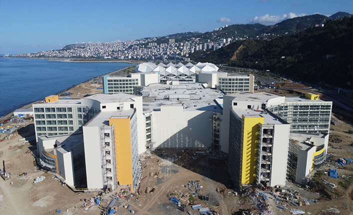 ŞEHİR HASTANESİ AĞUSTOS 2026’DA HİZMETE AÇILMASI PLANLANIYOR