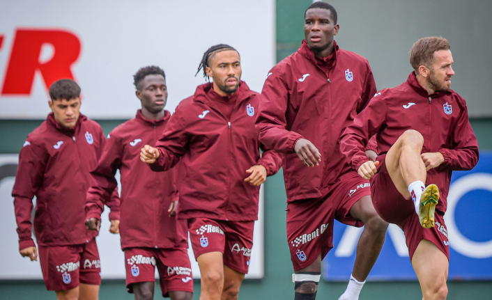 TRABZONSPOR,RİZESPOR MESAİSİNDE