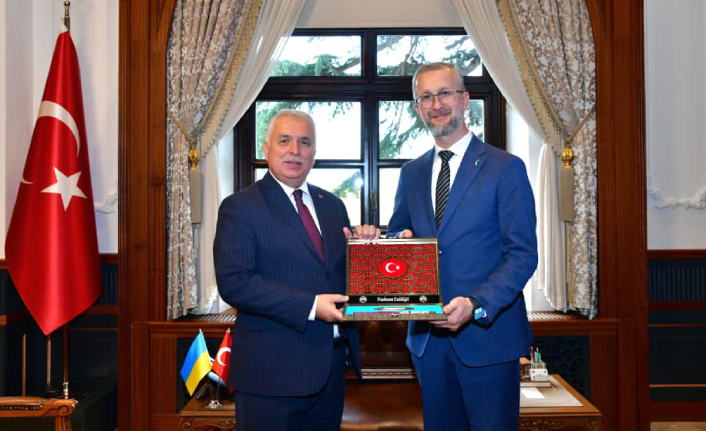 VALİ AZİZ YILDIRIM, UKRAYNA ANKARA BÜYÜKELÇİSİNİ KABUL ETTİ