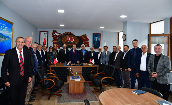 VALİ YILDIRIM'DAN MUHTARLARA ZİYARET