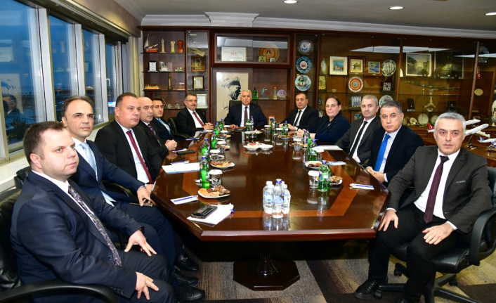 VALİ YILDIRIM VE BAŞKAN GENÇ TTSO'YU ZİYARET ETTİ