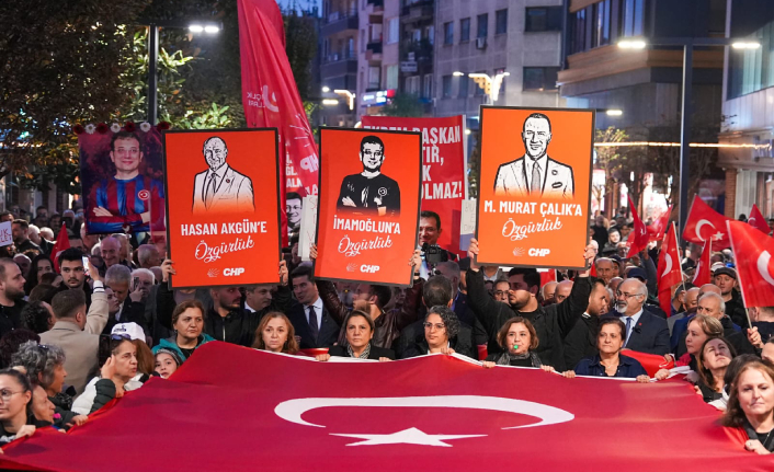 CHP TRABZON’DAN  İMAMOĞLU İDDİANAMESİNE PROTESTO