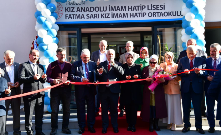 “İLİM TOPLUMLARI İHYA EDEN EN BÜYÜK DEĞERDİR”