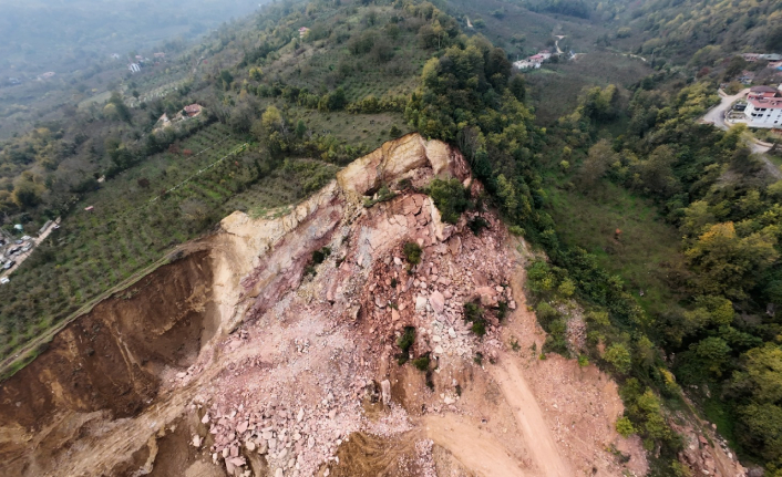 KTÜ,ORDU İLİ FATSA İLÇESİ TAŞ OCAĞI GÖÇÜĞÜ ÖN İNCELEME RAPORUNU AÇIKLADI
