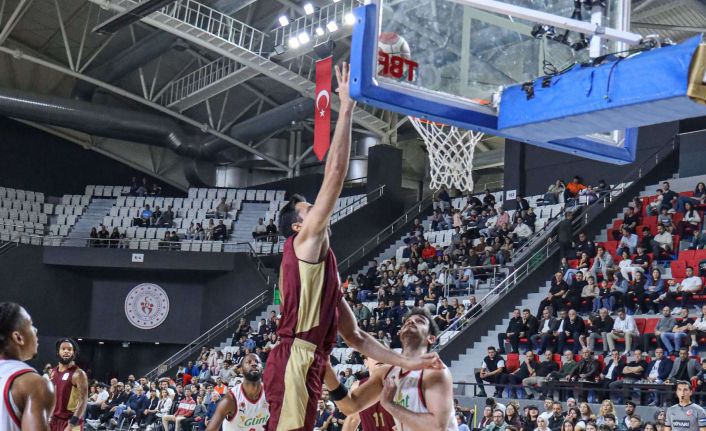 TRABZONSPOR BASKETBOL TAKIMI DEPLASMANDA  GALİP GELDİ