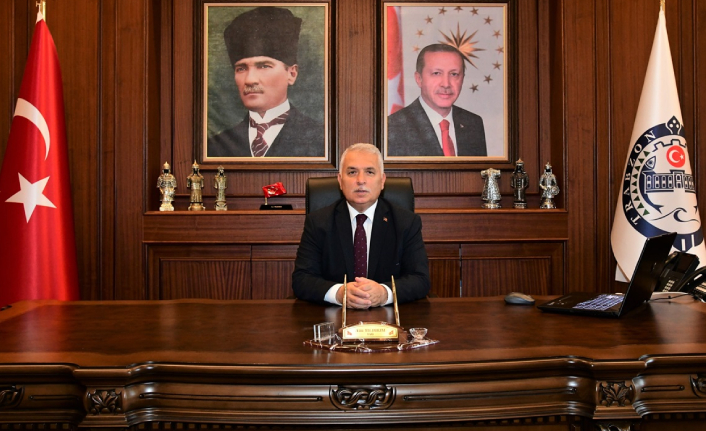 VALİ AZİZ YILDIRIM'IN 10 KASIM MESAJI