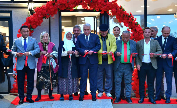 VALİ YILDIRIM HUZUR EVİNİ ZİYARET ETTİ