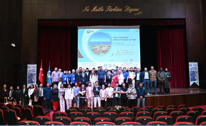 “YAPAY ZEKÂNIN YÜKSELİŞİ” KTÜ’DE KONUŞULDU