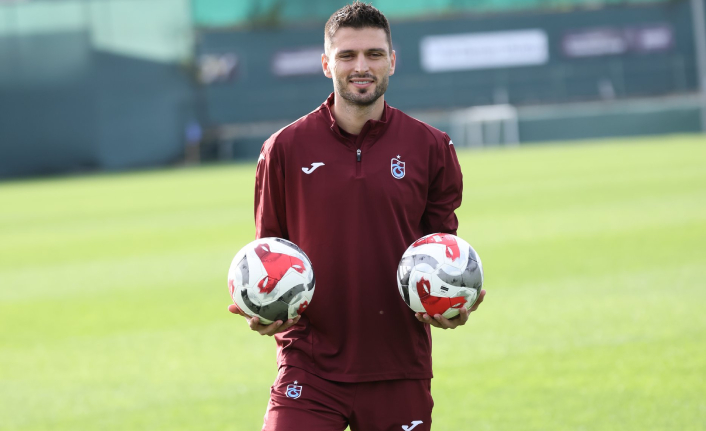 "ZİRVE YARIŞINDAN KOPMAK İSTEMİYORUZ"