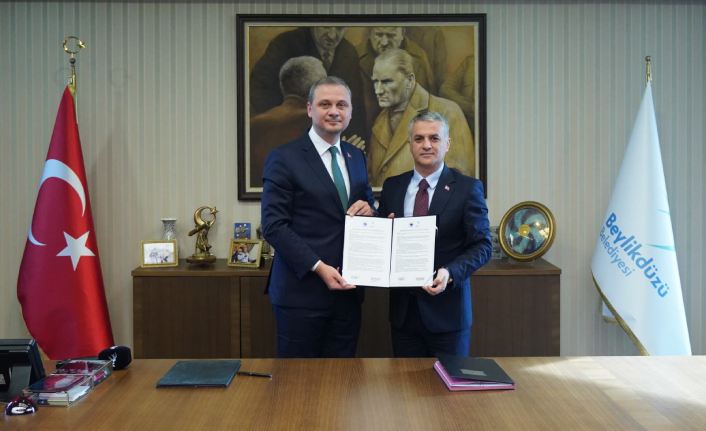 KARDEŞ BELEDİYE PROTOKOLÜ İMZALADILAR