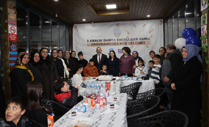 ÖZEL ÇOCUKLARA  ÖZEL PROGRAM