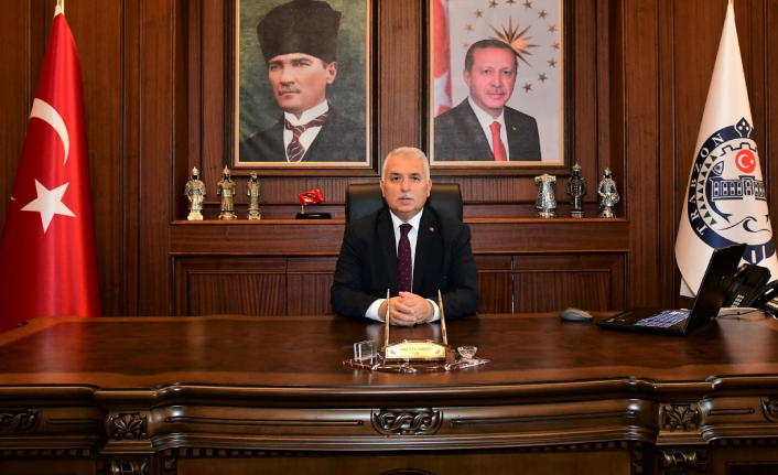 “REGAİP KANDİLİ’NE ULAŞMANIN HUZUR VE MUTLULUĞUNU HEP BİRLİKTE YAŞIYORUZ”