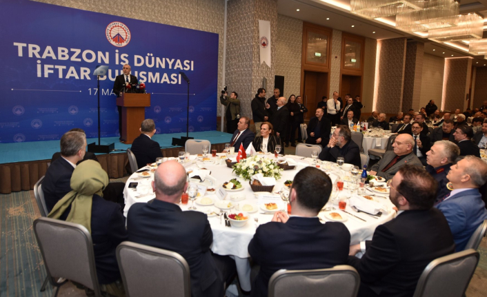 BAKAN IŞIKHAN “ TRABZONLU İŞ İNSANI MİLLETİ İÇİN İŞ VE AŞ KAPISI AÇMAYI EN BÜYÜK SEVDA BİLİR”