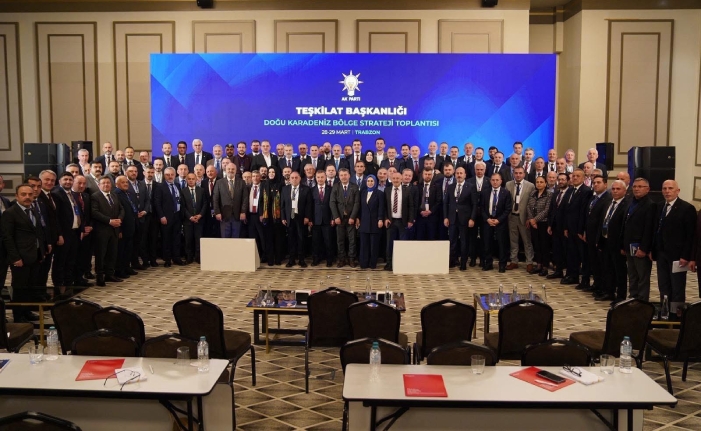 MUMCU: “DOĞU KARADENİZ İÇİN GÜÇLÜ BİR YOL HARİTASI OLUŞTURDUK”