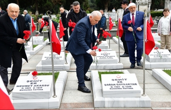 VALİ AZİZ YILDIRIM, ŞEHİTLİĞİ ZİYARET ETTİ, ŞEHİT AİLELERİMİZLE BAYRAMLAŞTI