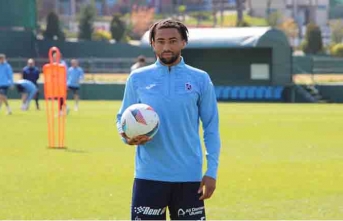 TİM JABOL FOLCARELLİ: "TRABZONSPOR'DA KUPALAR KAZANMAK İSTİYORUM"