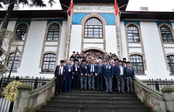 VALİ AZİZ YILDIRIM, KIBRIS GAZİLERİ VE ŞEHİT AİLELERİNİ AĞIRLADI
