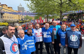 TRABZON’DA 1 MAYIS ÇOŞKUYLA KUTLANDI