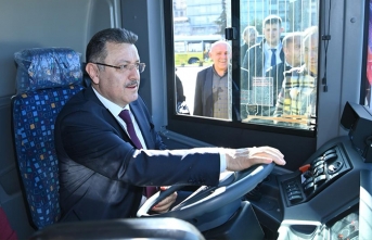 BÜYÜKŞEHİR BELEDİYESİ’NDEN ULAŞIMDA BÜYÜK DÖNÜŞÜM