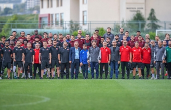 TEKKE BAŞARILAR DİLEDİ