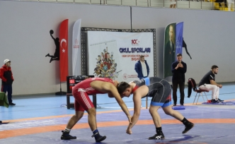 MİNDERDE ZİRVE MÜCADELESİ