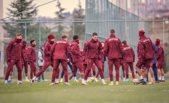 TRABZONSPOR'DA KAŞIMPAŞA MESAİSİ DEVAM EDİYOR