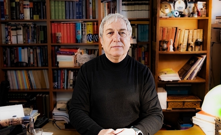 ERBAY,YERLİ VE YABANCI YAZARLARIN ESERLERİNİ VİDEO SİSTEMİ İLE ELE ALIYOR.