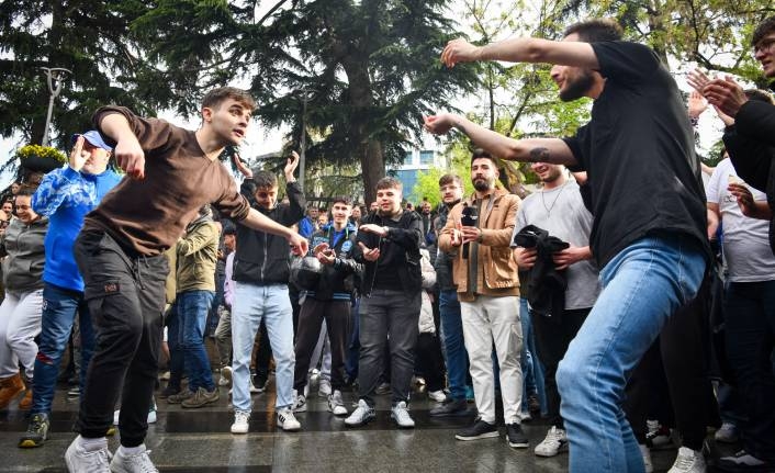 TRABZON MEYDANI DÜĞÜN YERİNE DÖNDÜ