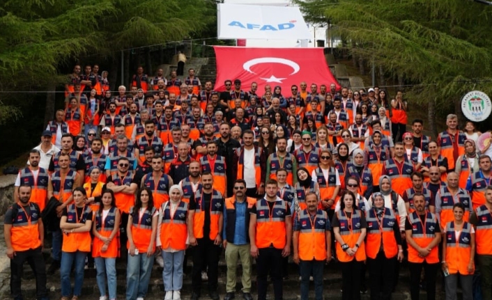 AFAD TRABZON'DA 24 SAAT HAZIR KITA