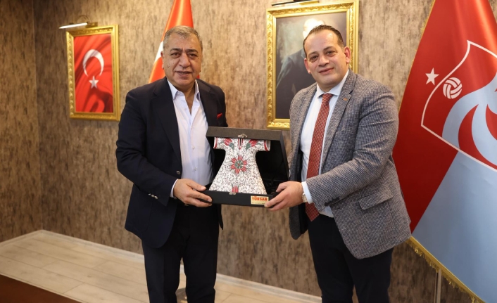 TÜRSAB DOĞU KARADENİZ’DEN TRABZONSPOR’A ZİYARET