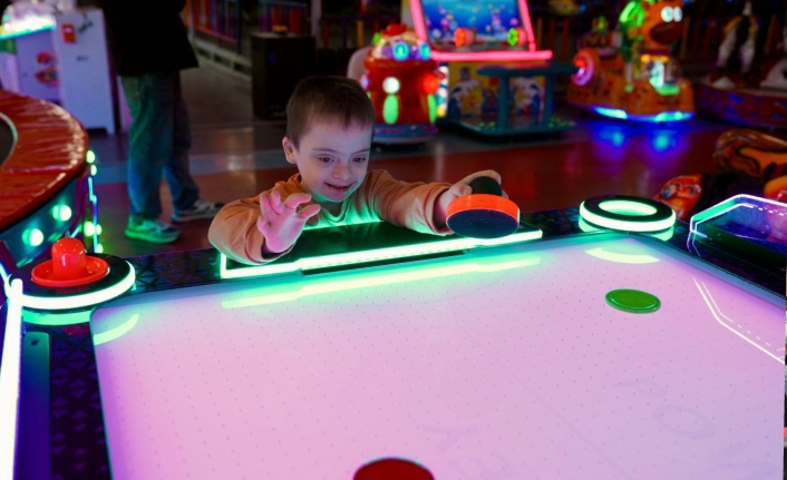 BAŞKAN KAYA: “ÖZEL BİREYLERİMİZİN MUTLULUĞU BİZİM İÇİN ÇOK ÖNEMLİ” 