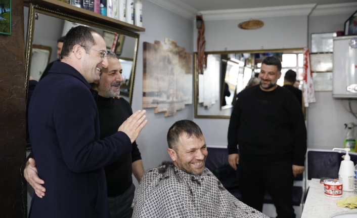 BAŞKAN EKİM, VATANDAŞLARLA GÖNÜL KÖPRÜSÜ KURUYOR