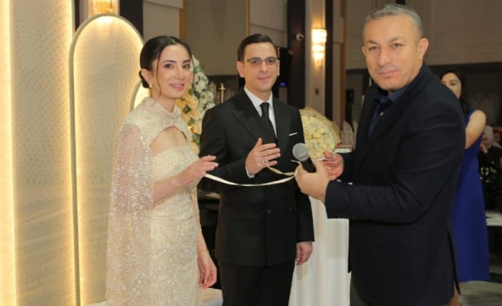 EMRE VE MERVE'YE  ÖMÜR BOYU MUTLULUKLAR 