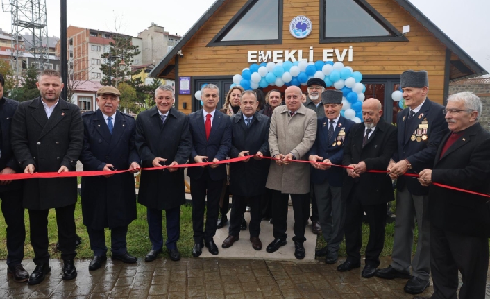 YOMRA BELEDİYESİ EMEKLİ EVİ HİZMETE AÇILDI