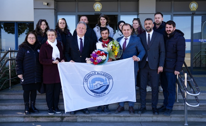  AVRUPA ŞAMPİYONU BUĞRA SELİMZADE’Yİ HAVALİMANINDA KARŞILADILAR 